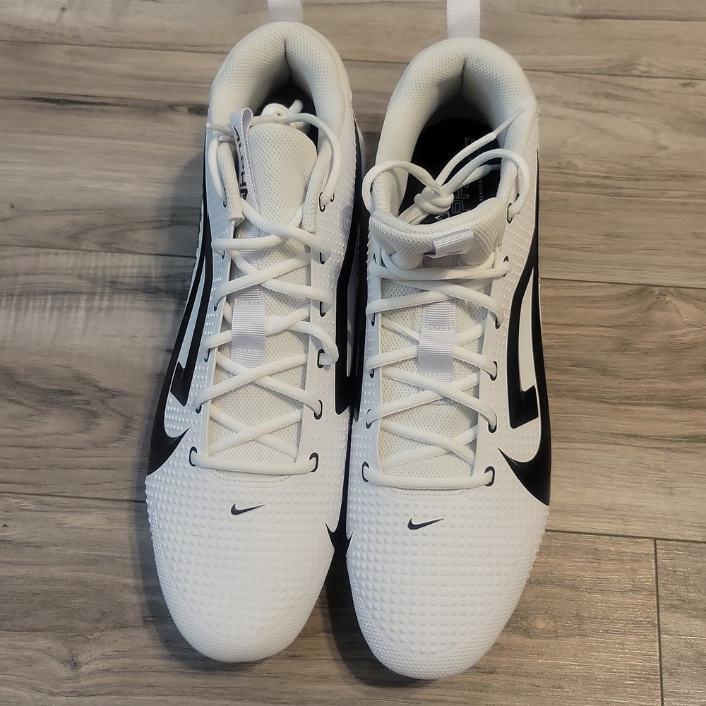 Nike Alpha Menace 4 Aggility X Power Football Cleats  Black / White Men's 15 NEW